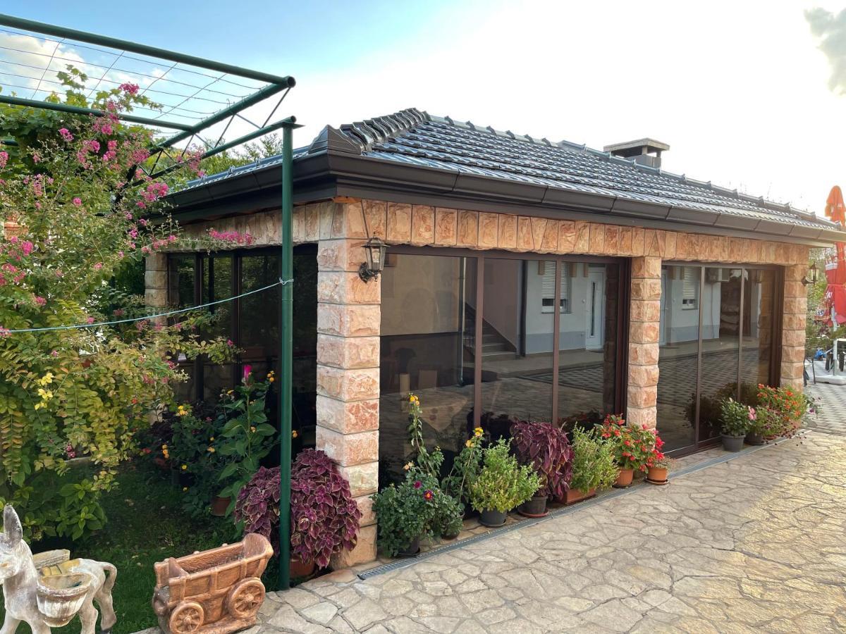 Guest House Blagaj Εξωτερικό φωτογραφία